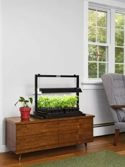 GSC LED SunLite® Compact Tabletop Garden