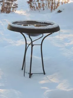 GSC Birds Choice ® Heated Birdbath With Three Legged Black Stand