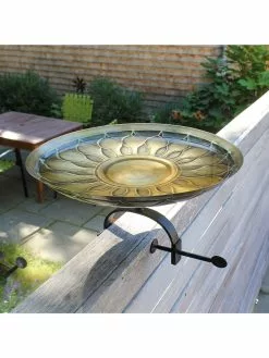 GSC Achla Designs African Daisy Birdbath With Over-the-Rail Bracket