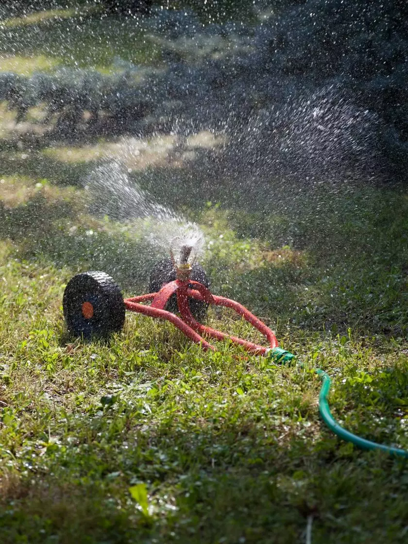 GSC Wheeled Sprinkler Sled - Image 3