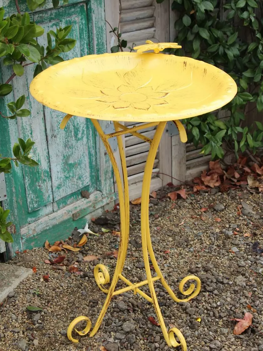 GSC Vintage Floral Birdbath