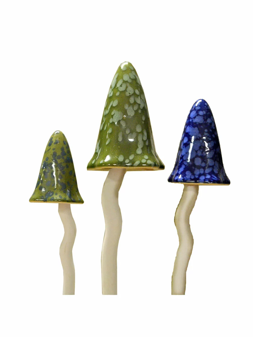 GSC Potting Shed Tinkling Toadstool Sculptures, Set Of 3 - Image 6