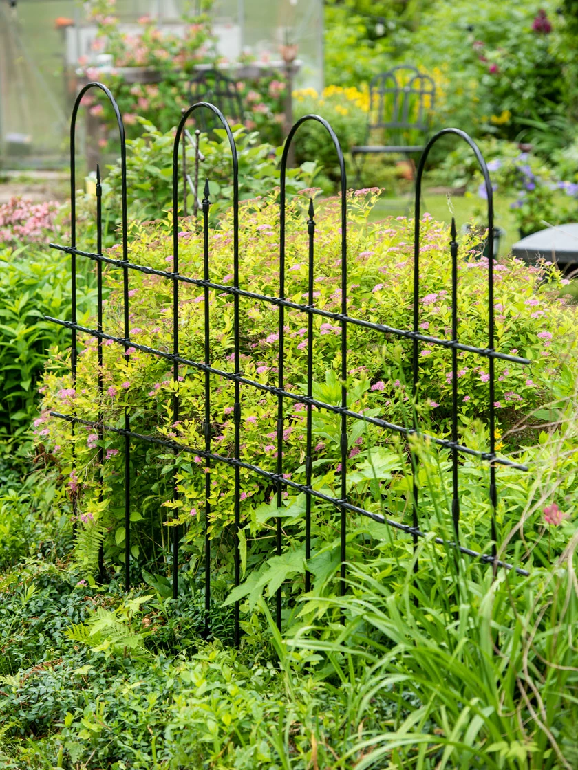 GSC Carlisle Garden Border Panel - Image 3