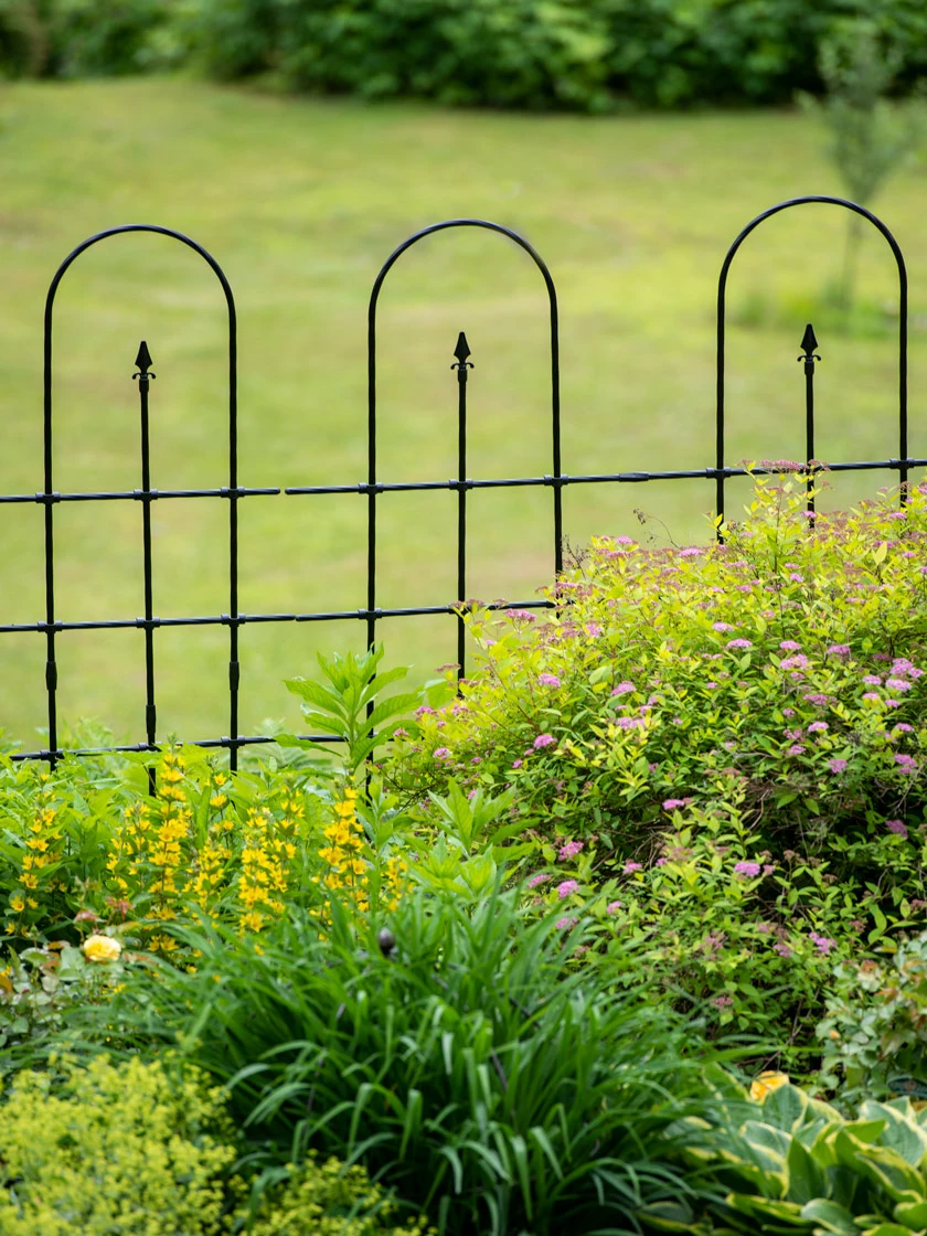 GSC Carlisle Garden Border Panel - Image 2