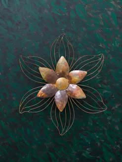 GSC Open Petal Flower Wall Décor