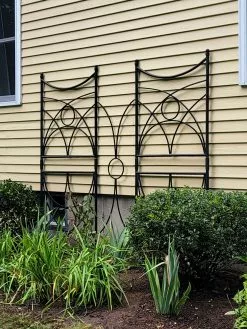 GSC Achla Aurora Trellis