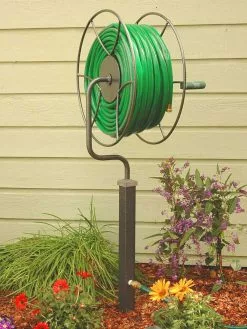 GSC Yard Butler® Free Standing Swivel Reel